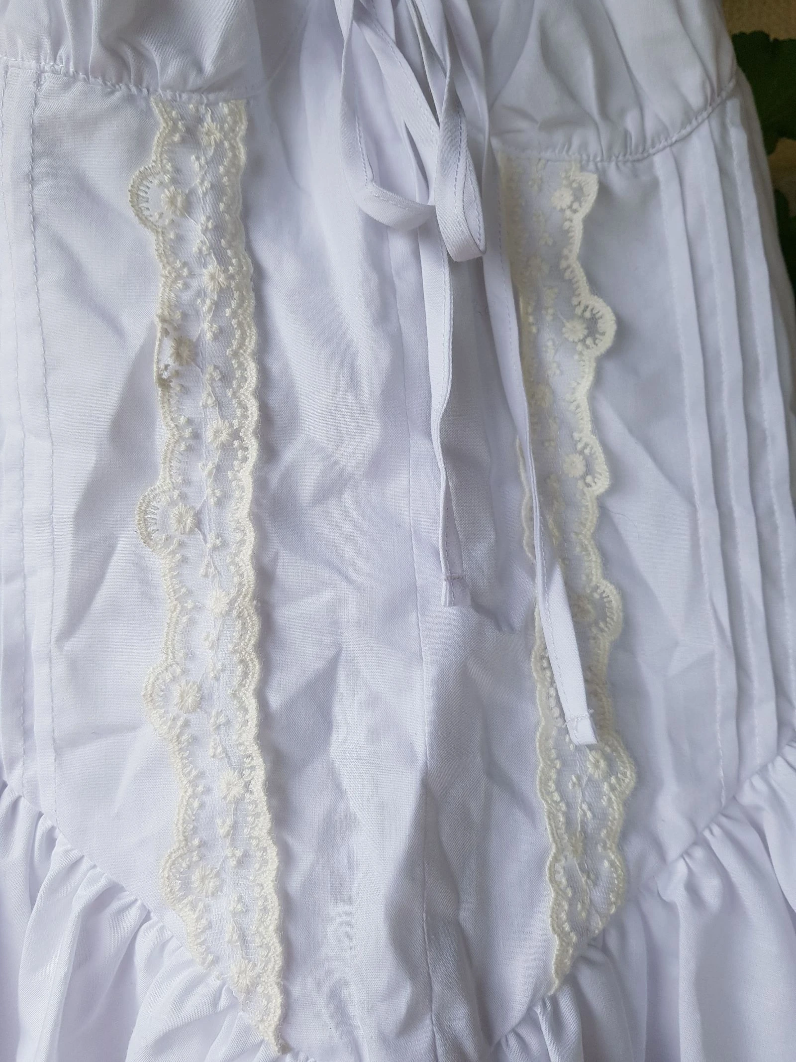 Vestido mini branco corsetizado de renda Miss Selfridge – photo 4